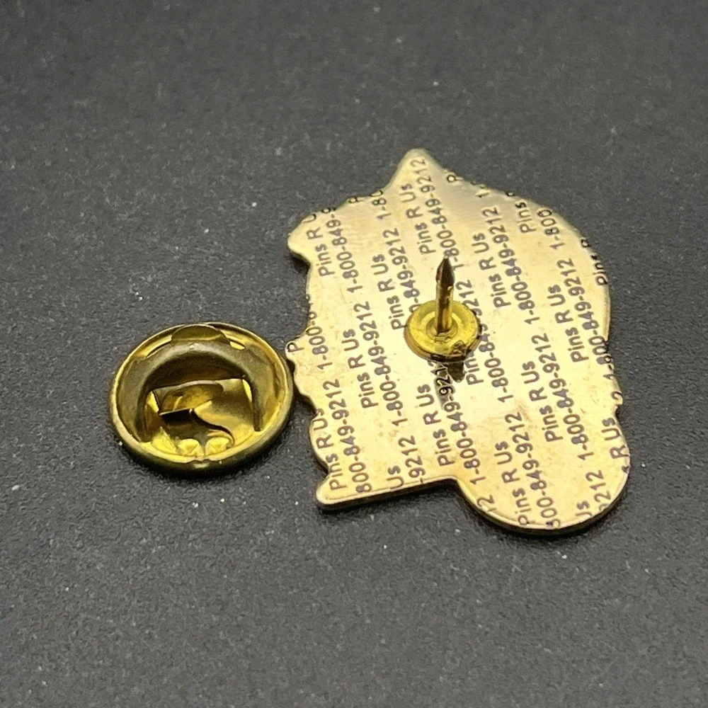 Harris Miniature Golf Courses Lapel‎ Hat Pin